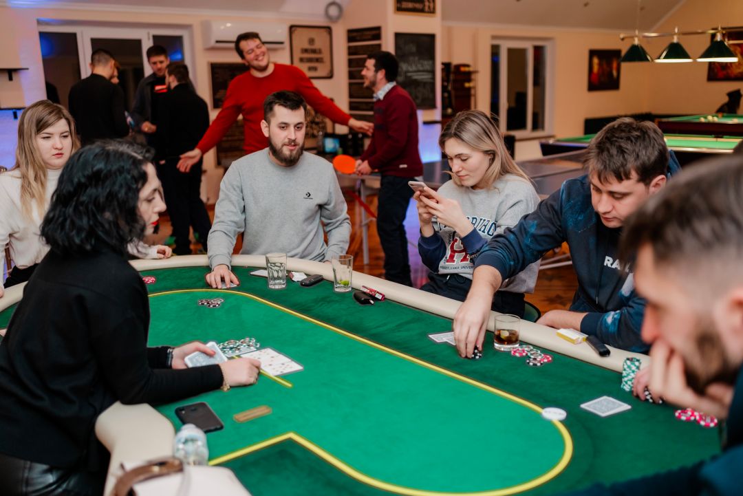 Снежная и счастливая FinGalaxy Awards Party