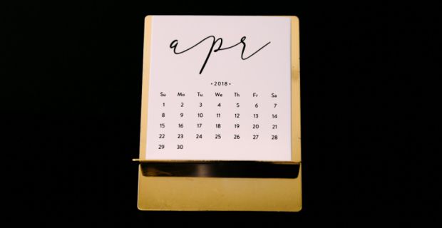 Арбитражник, у тебя спина белая