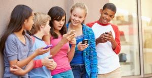 Google представил умный мессенджер Allo и еще кучу всего