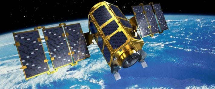 Поисковая система Спутник переориентируется