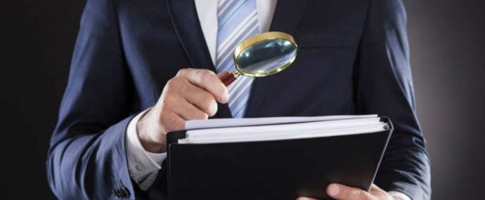 Российские адвокаты просят Google и Яндекс проверять рекламу адвокатов