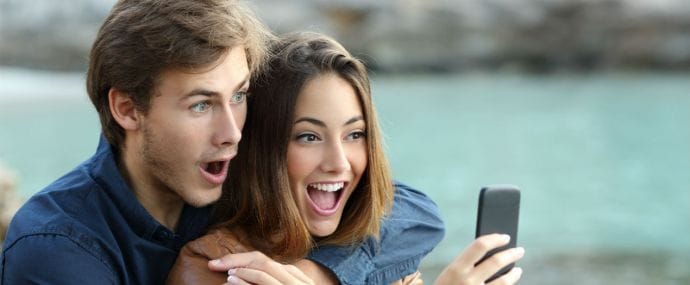 Facebook запустил гиф-объявления