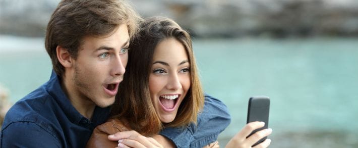 Facebook запустил гиф-объявления