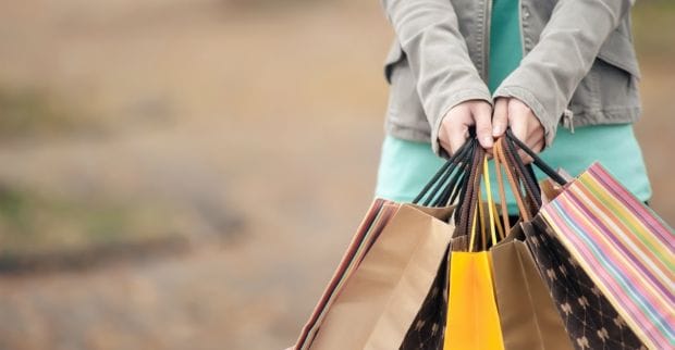 Почти 49% россиян ничего не покупают и не заказывают в интернете