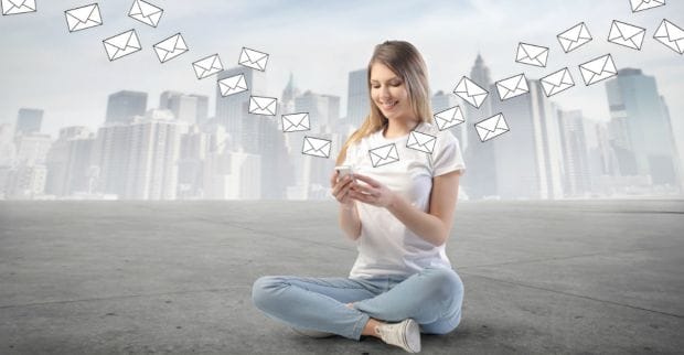 В Google AdWords появится кнопка для SMS