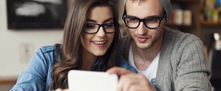 В рекламных постах ВКонтакте появились кнопки покупок и звонков