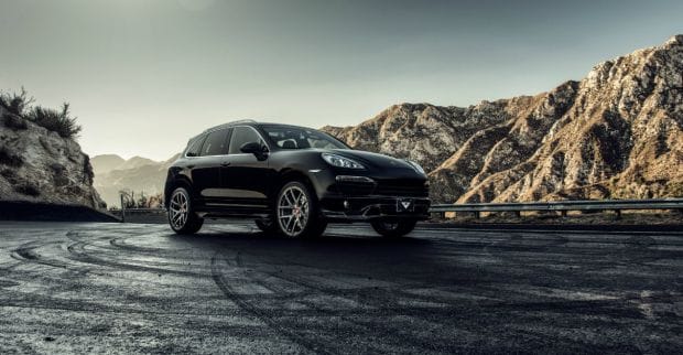Участвуй в конкурсе ШАКЕСа и получи свой Porsche Cayenne!