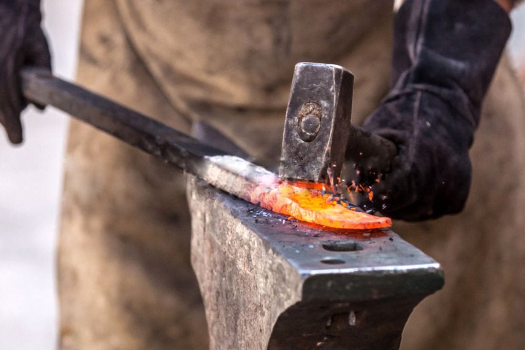 Как создать эффективный прелендинг, часть 2. Дизайн глашатай короля